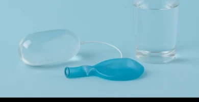 Explora opiniones reales sobre el balón gástrico ingerible, un método innovador que no requiere cirugía ni endoscopia para colocarse. Analizamos experiencias de personas que han probado este tratamiento para la pérdida de peso, desde quienes destacan su comodidad y resultados graduales, hasta testimonios que expresan dudas sobre su eficacia o efectos adversos. Recogemos opiniones auténticas sobre el balón gástrico ingerible en distintos contextos, incluyendo reseñas médicas, foros especializados y valoraciones personales. Todo sobre el balón gástrico ingerible opiniones reunido en un solo sitio para ayudarte a decidir con información clara y completa.